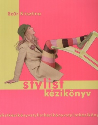 Stylist k&eacute;zik&ouml;nyv